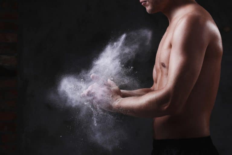 Découvrez comment le cannabis influence la croissance musculaire : effets sur l'appétit, la production de testostérone et la performance sportive. Explorez les avantages potentiels pour les athlètes et la récupération musculaire.