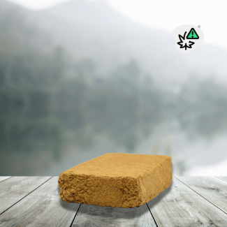 La Résine Guava Ice US DC50 50% – Lord Of CBD associe une concentration annoncée de 50% de DC50 à un profil aromatique Guava Ice d’inspiration US. Son identité met en avant des notes de goyave, fruits tropicaux et fruits mûrs, accompagnées d’une dimension fraîche, végétale et résineuse.